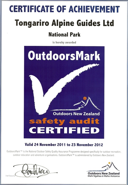 Tongariro Alpine Guides outdoors web